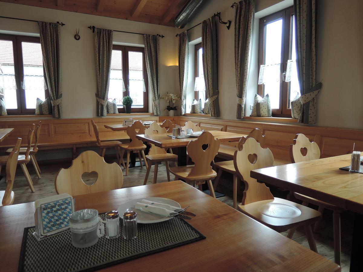 Gasthof Stocker Landsham Zimmer foto